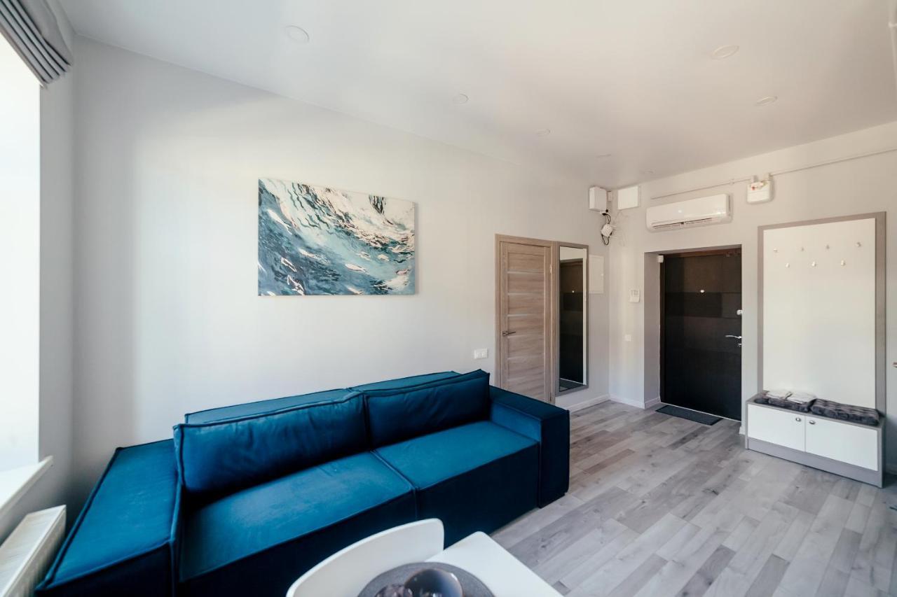 Lara Apartament 2 Lägenhet Lviv Exteriör bild